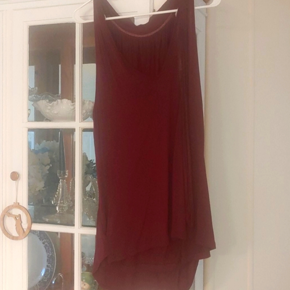 Sleeveless top